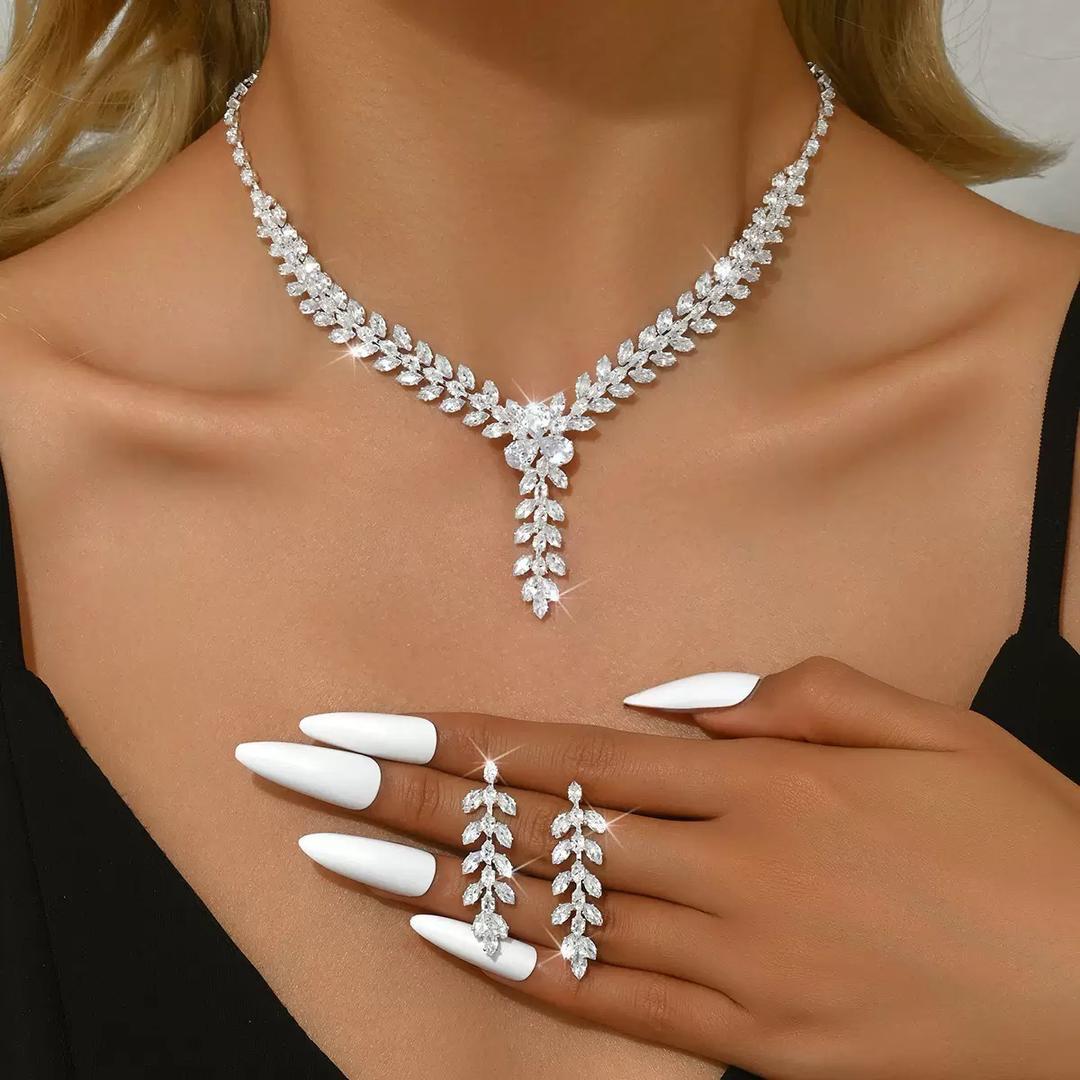 Luxe Diamond Necklace Set