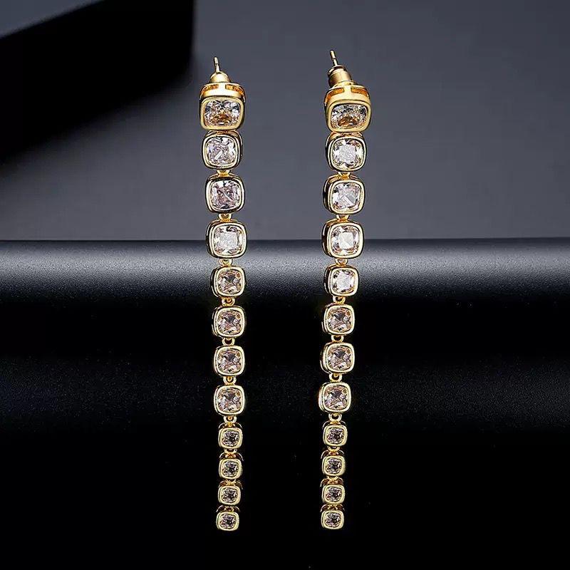 Ivara Luxe Drop Earrings