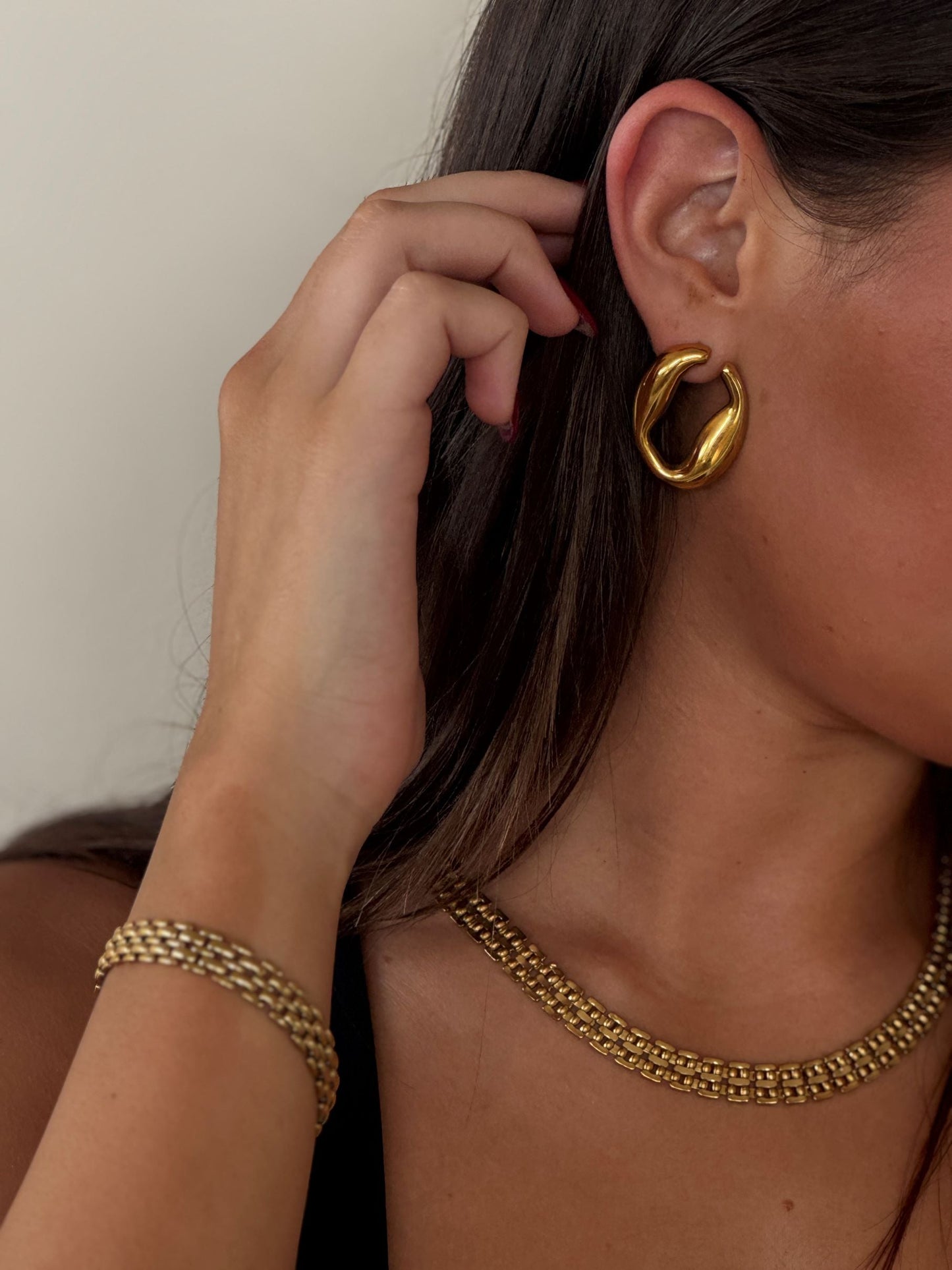 Sculpt Hoop Earrings