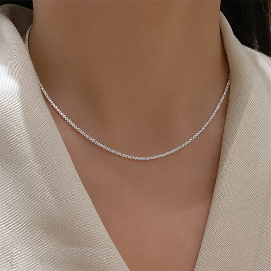 Mira Silver Necklace (925 Sterling silver)