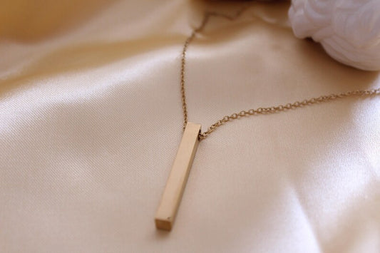 Vertical Bar Necklace (Rose gold )