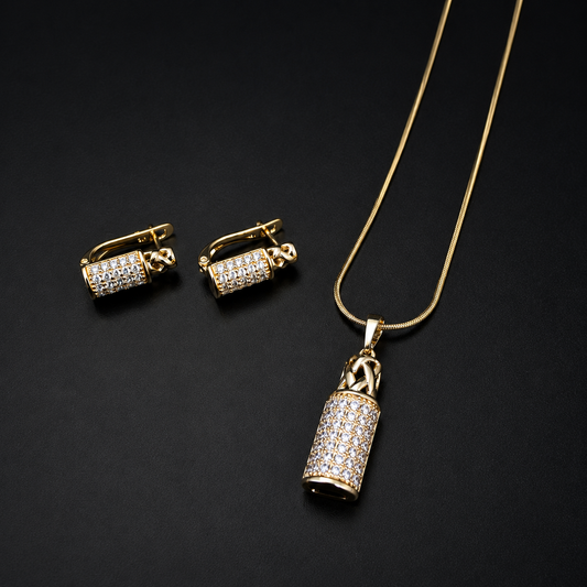 Capsule Necklace Set