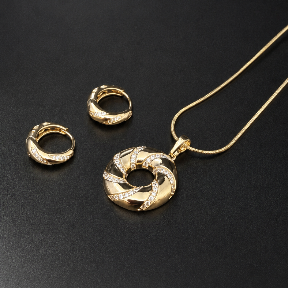 Twirl Pendant Necklace Set