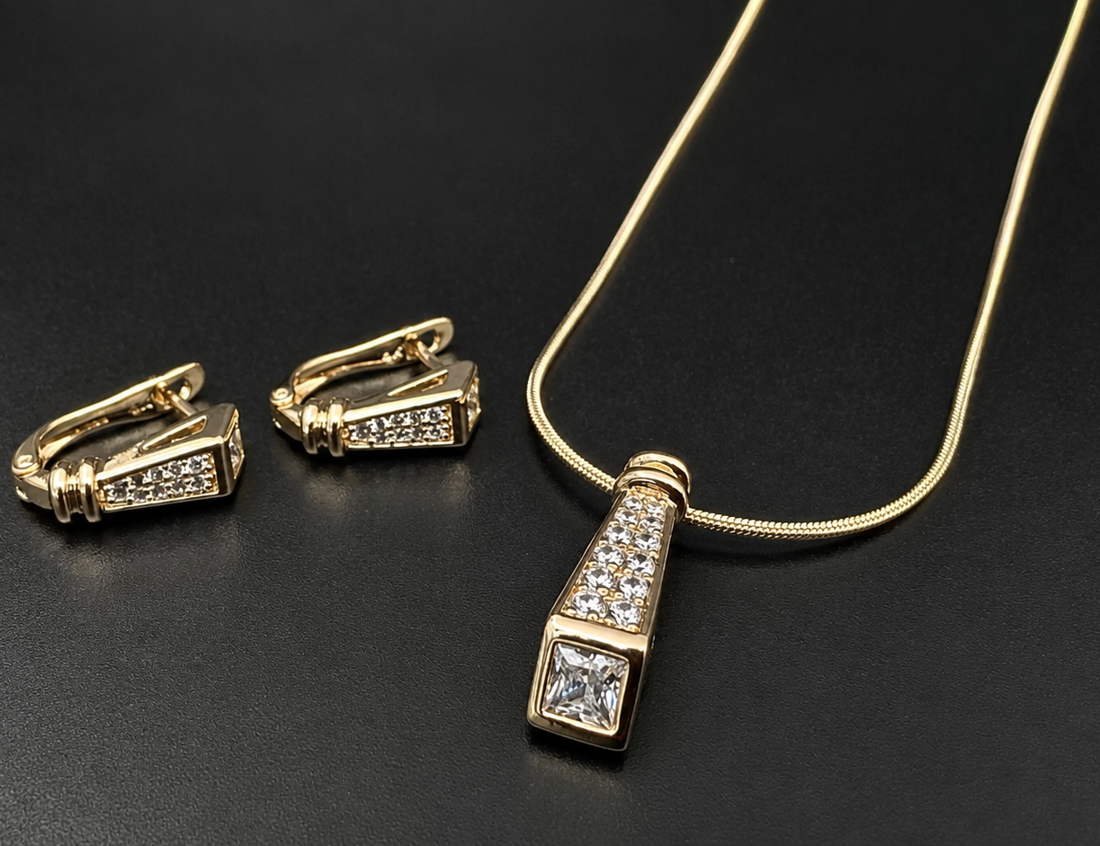 Prism Necklace Set