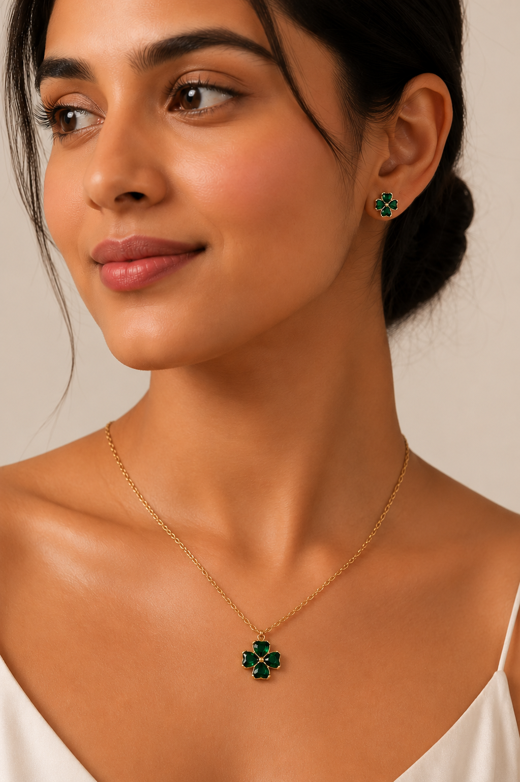 Emerald Flora Necklace Set (Titanium Steel)