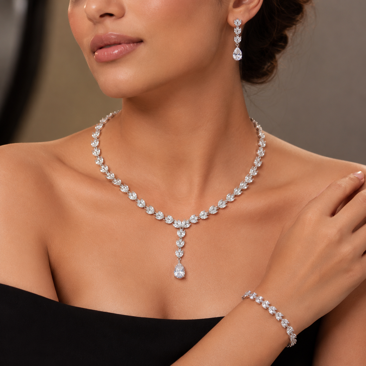 Elysia Bloom Necklace Set