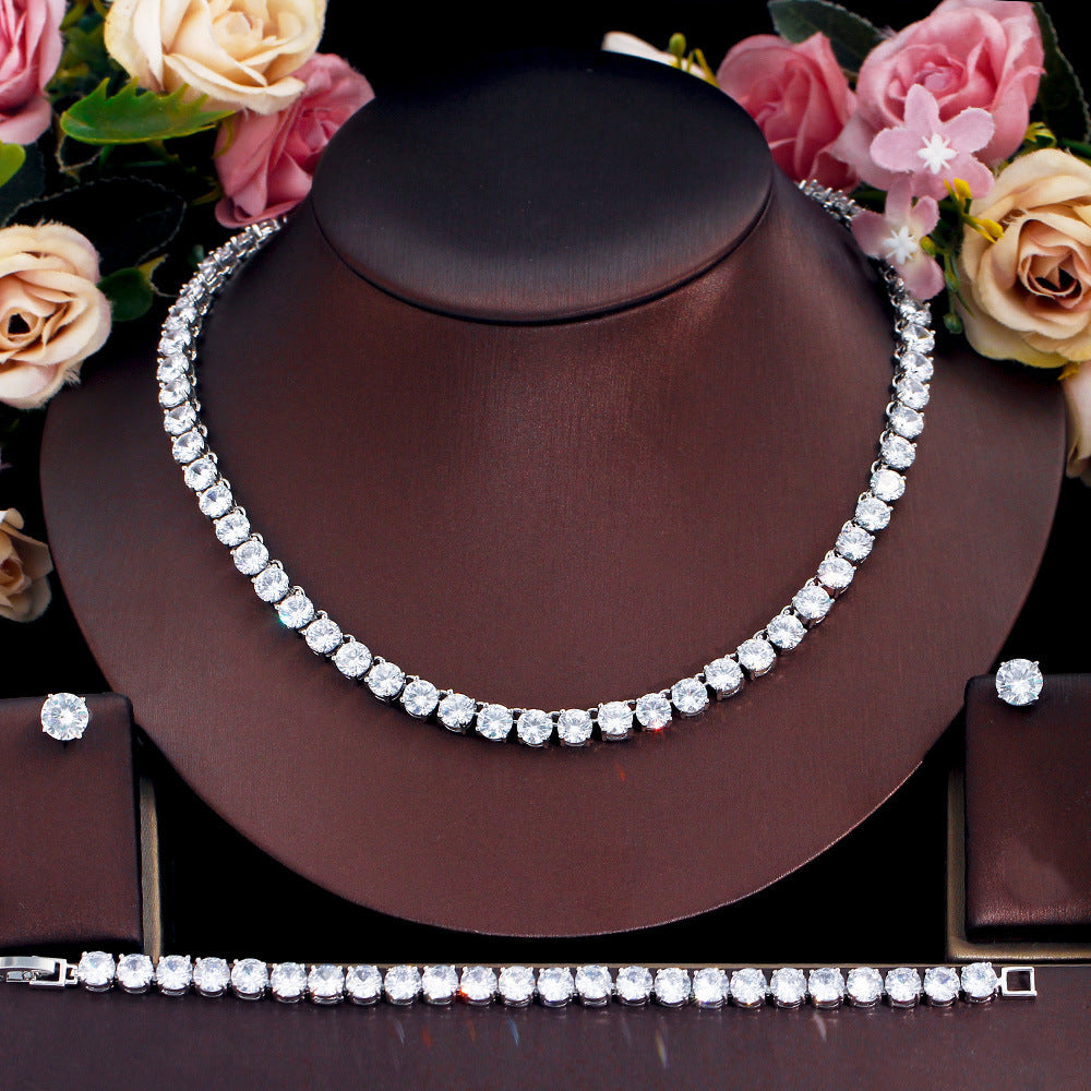 Crafted to perfection, this necklace embodies timeless beauty and exceptional craftsmanship.