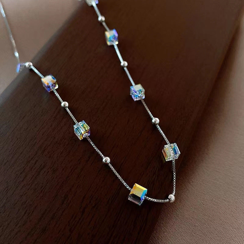 "Elegant jewelry gift for women, perfect for special occasions."
