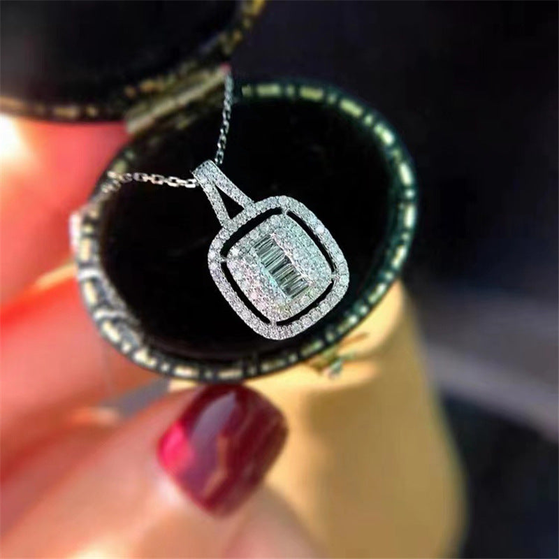 "Stylish daily wear neckpiece, designed for effortless elegance."
