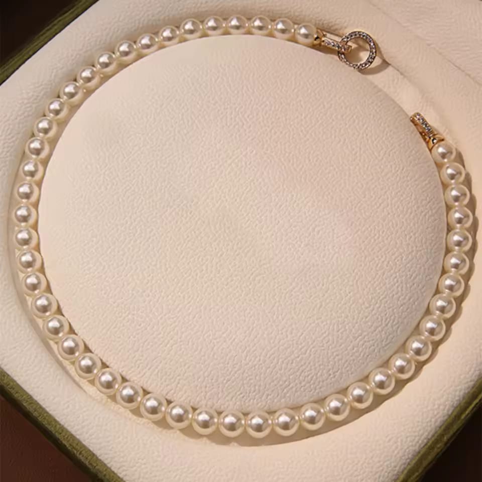 Eternal Dew Necklace (Fresh Water Pearls)