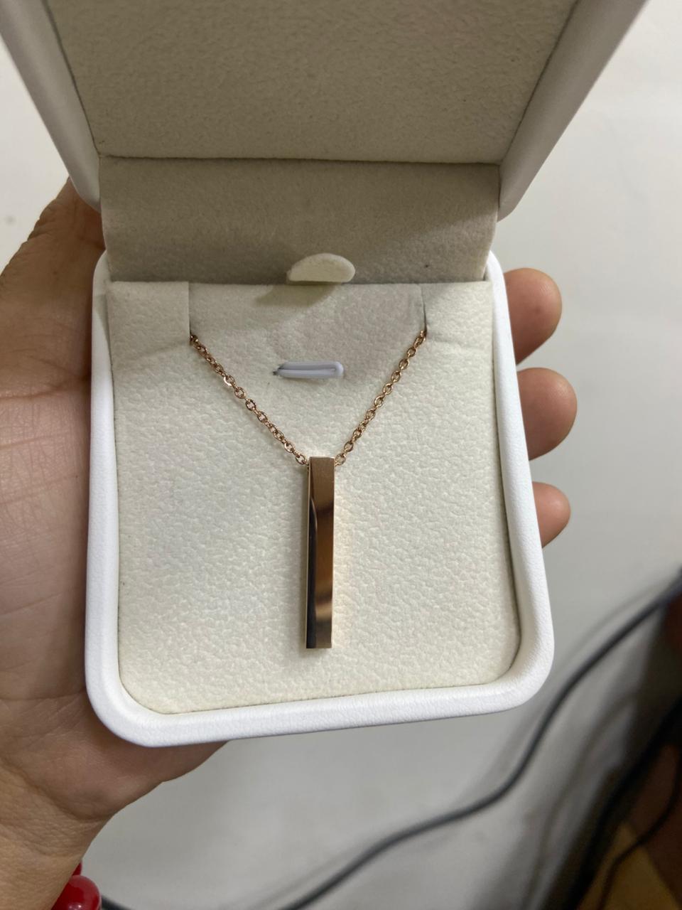 Vertical Bar Necklace (Rose gold )