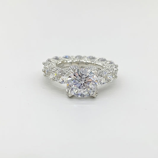 Cosmic Diamond Studded Ring
