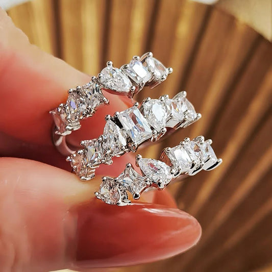 Spiral Cut-Diamond Ring (Adjustable)