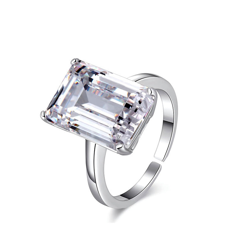 Emerald Cut Solitaire Ring (Adjustable)