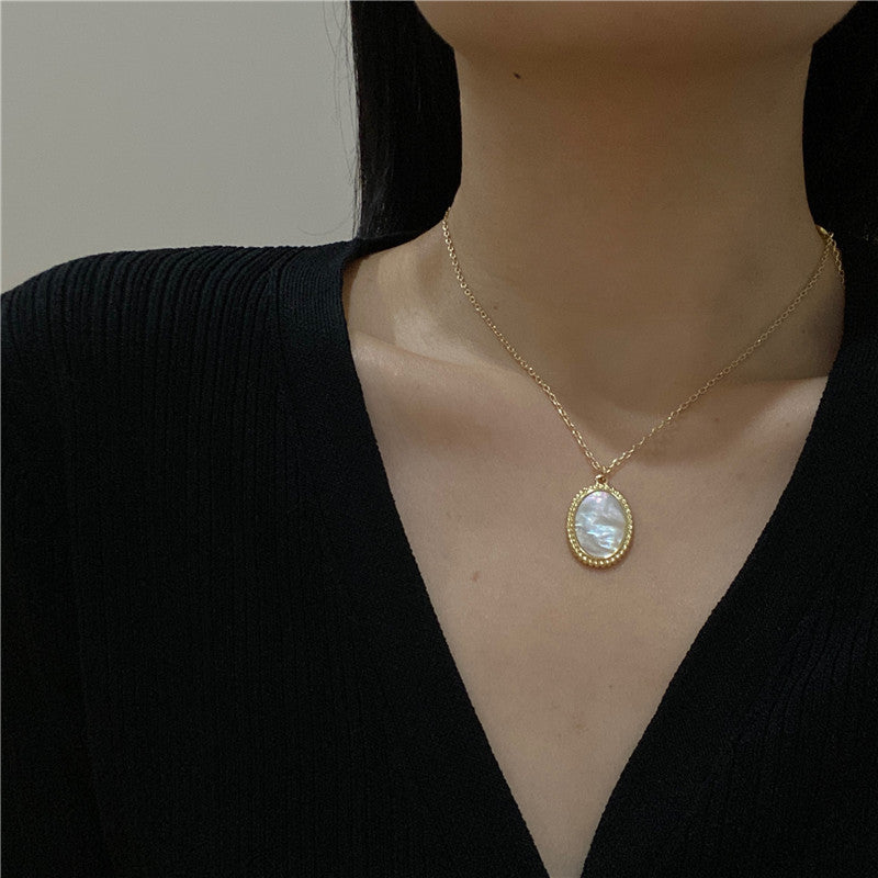 The Oval Mother of Pearl Necklace