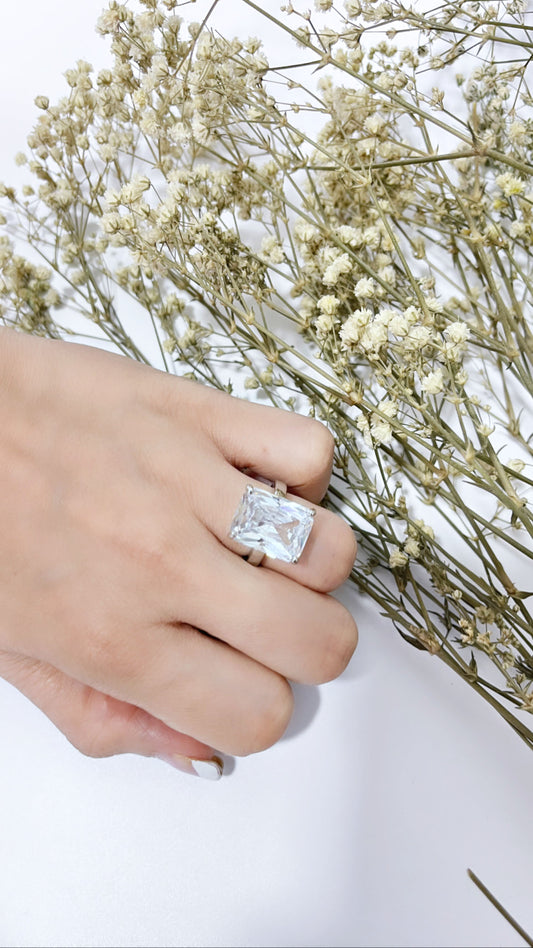 Big Radiant Cut Ring (Adjustable)  (925 Sterling Silver)