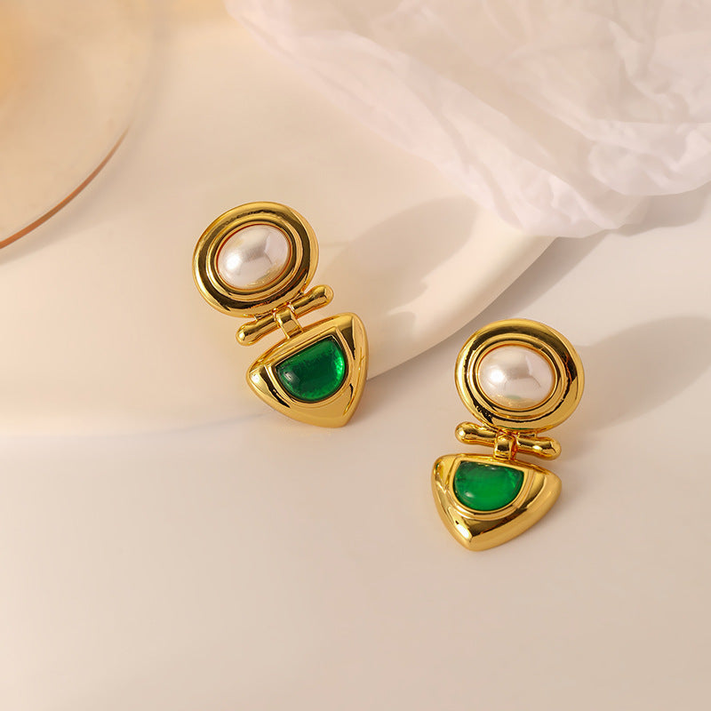 Lightweight and durable earrings, ideal for daily wear."
