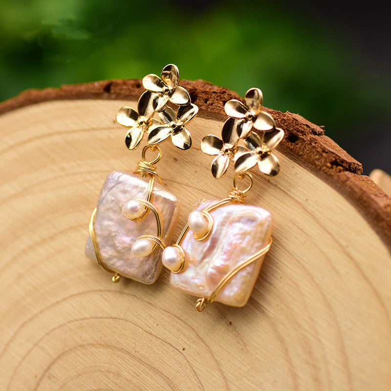 Chic square Baroque pearl earrings set in 925 sterling silver, ideal as a thoughtful gift for her.