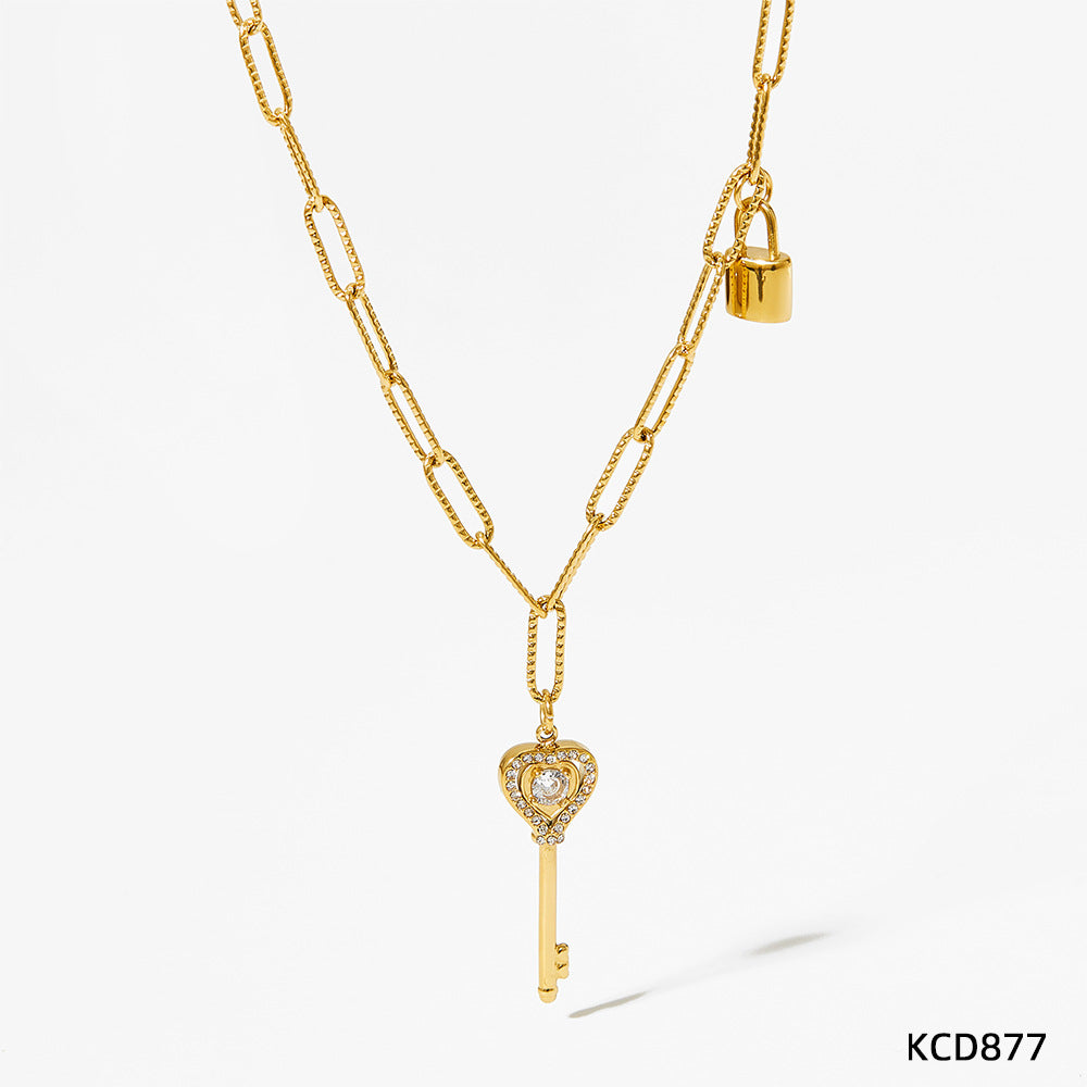 Comes With a Premium Gifting/Storage Box.
18k gold plated over stainless steel Water/Tarnish Resistant
