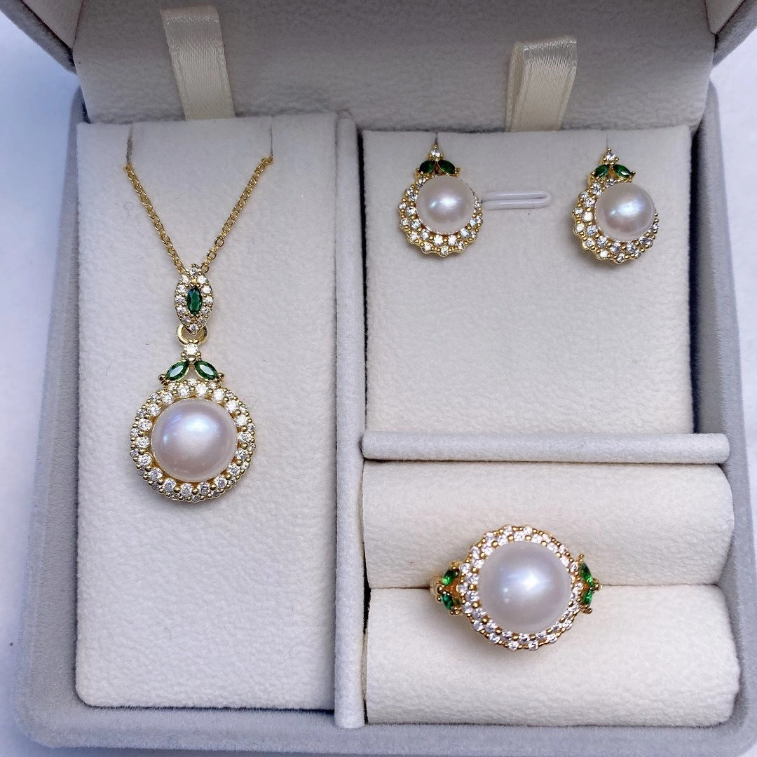 Evergreen Pearl Necklace Set with Ring
