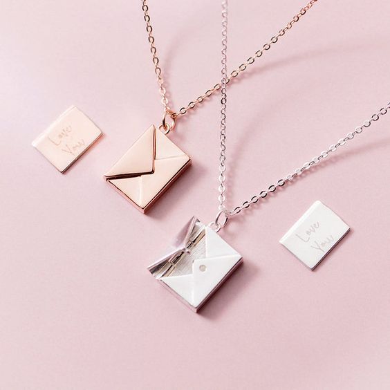 The Open Letter Necklace (925 Sterling Silver)